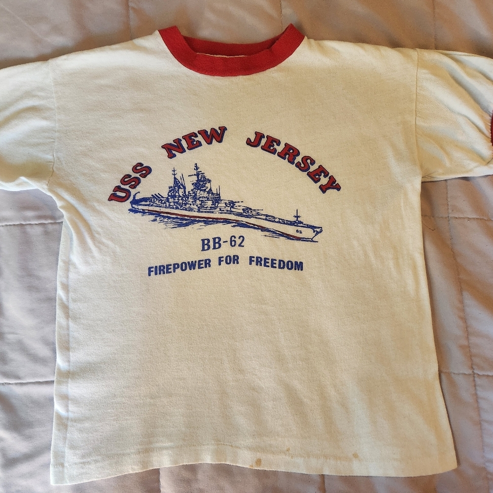 Vintage USS New Jersey T-shirt
